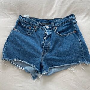 Levi’s shorts